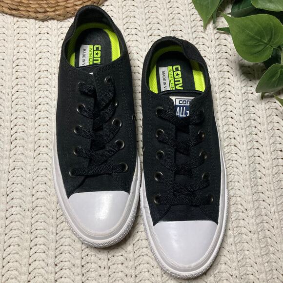 Converse All Star| Chuck Taylor 2 youth kids classic low top sneakers NWOT - Picture 6 of 14